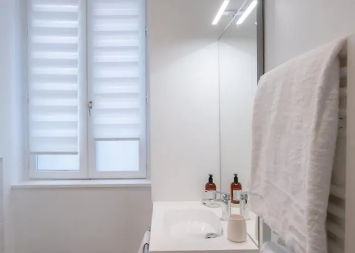 Opéra 8 - Superbe Refait à Neuf Proche Place Des Terreaux Apartamento Lyon